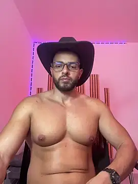 magnumchris élő XXX-chatje