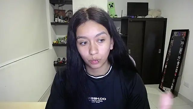 XXX chat uživo modela elaine_sun1