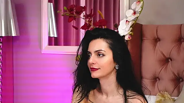 دردشة LadyAnyaa الجنسية المباشرة