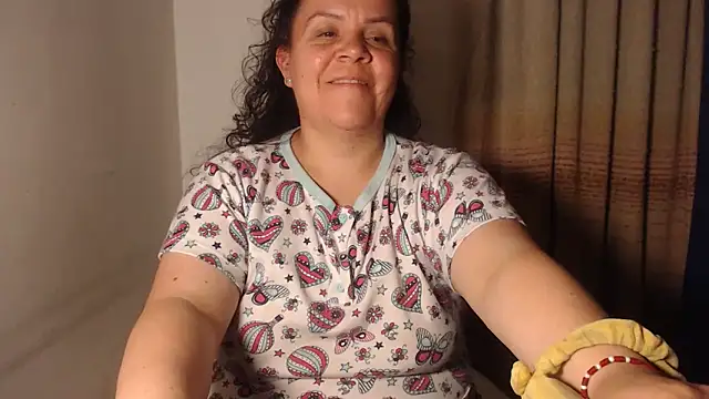 agathamiller01 现场XXX聊天