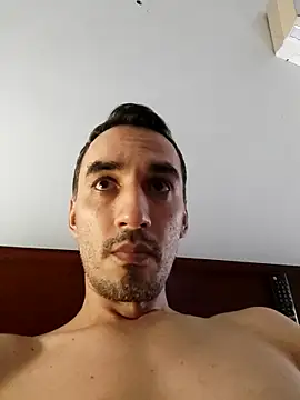 KenazBoy 在線直播表演