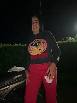 _kathaLopez_'s Live XXX Chat