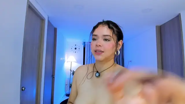 Živý XXX chat NikaVelvet1