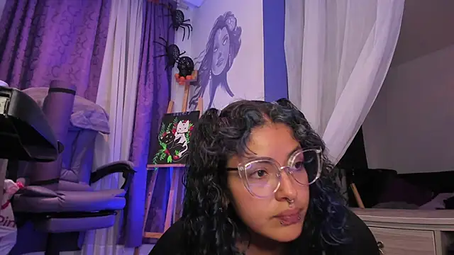 witchviolet élő XXX-chatje