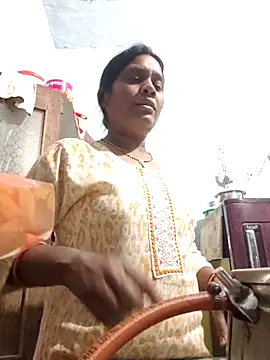 Priyasexcpl's Live XXX Chat