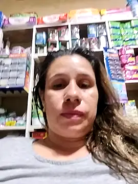 Chat XXX en directo de MIA-LARIOS