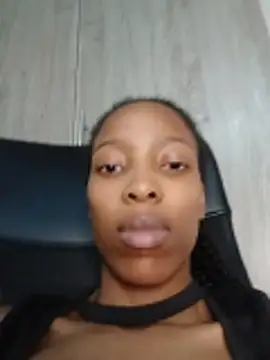 MsParisSmith's Live XXX Chat