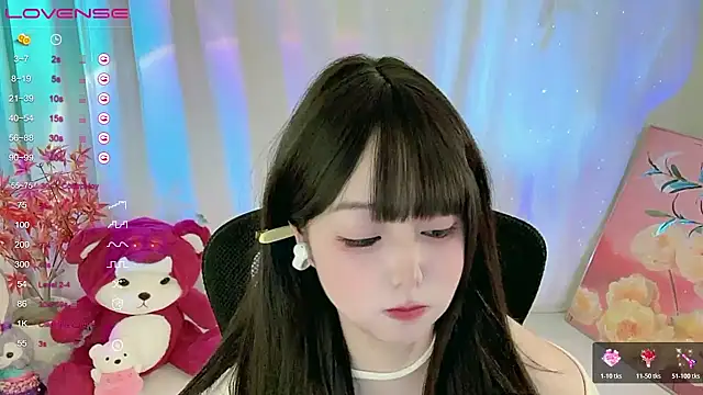 CLaire-5 即時 XXX 聊天