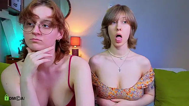 Jitoon_Exe: διαδικτυακό σόου στην κάμερα