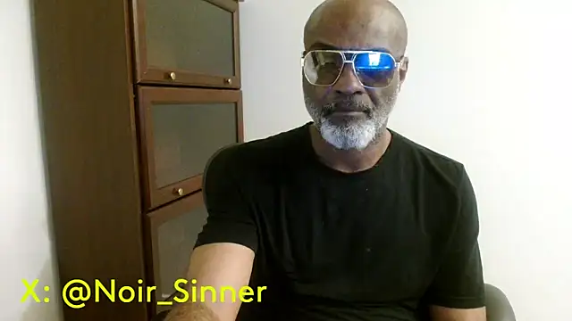 sinnernoir webkamerás műsora