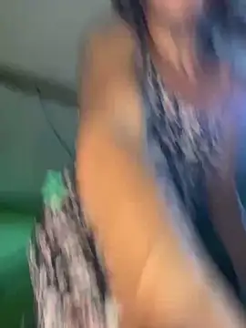 ASIANMISTRESSSS Show in webcam