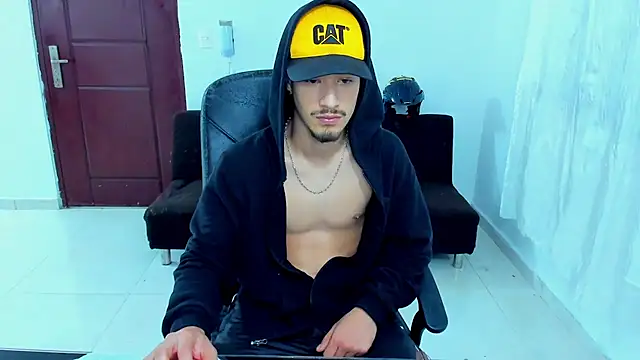 Chandler_ken Chat XXX in diretta