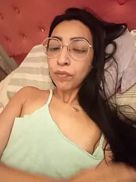 Yani-14's Webcam Show