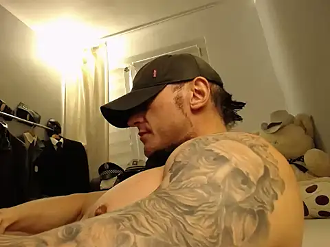 XXX chat uživo modela ballardbret