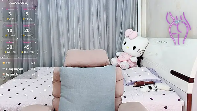 yangyang_520 在線直播表演