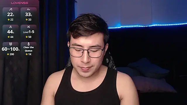 andrewmhilton_のウェブカメラショー