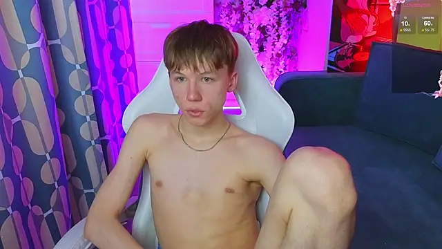 Онлайн чат XXX cuMte_boy