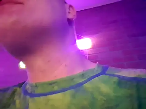 chronic_vibez webkamerás műsora