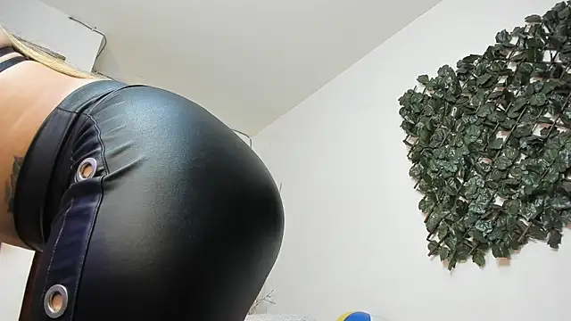 دردشة DestinyHills الجنسية المباشرة