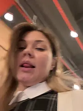 _Lisa_ Live XXX-Chat