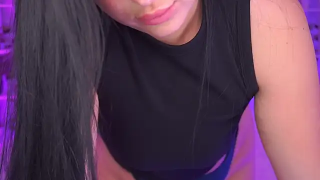 XXX chat uživo modela ArianaDarkk