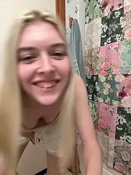 Rainsworld420 Live XXX-Chat