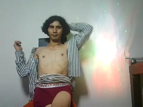 Alex_rose777 Adlı Modelin Web Kamerası Şovu