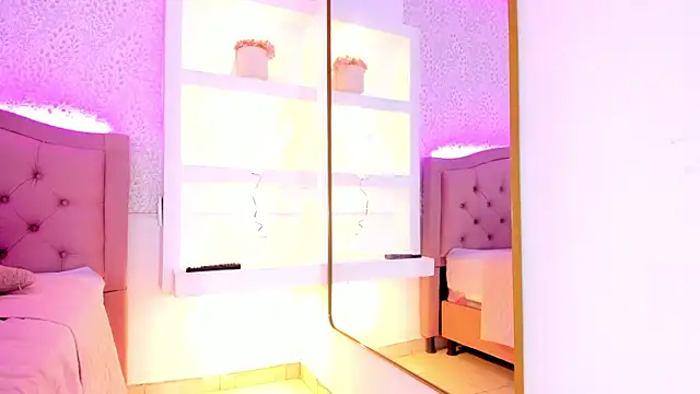 layla-Play Obrolan Langsung XXX