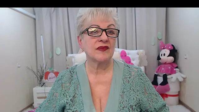 KayleSmoll live XXX chat