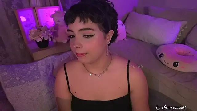 Cheerrysweett live XXX chat