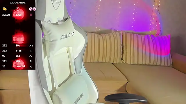 FlamyGold live XXX chat