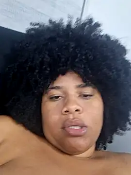 Pertunjukan Kamera Web DANIELA_MICHEL