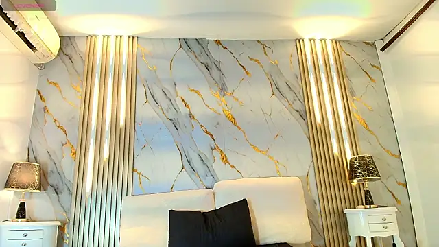 Tiifany_Baker – Live XXX-chat