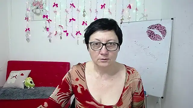 EmilyL0ve live XXX chat