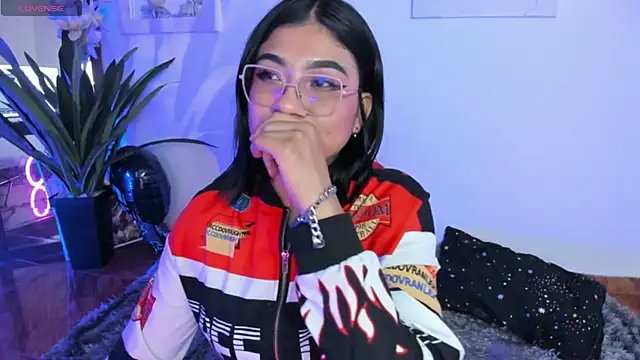 Dimitra_hells live XXX chat