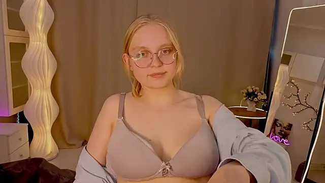 Chat XXX en directo de AlicaCohill