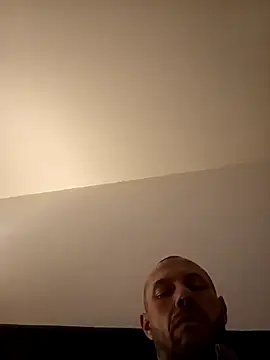 Guitccchn Webbikameraesitys