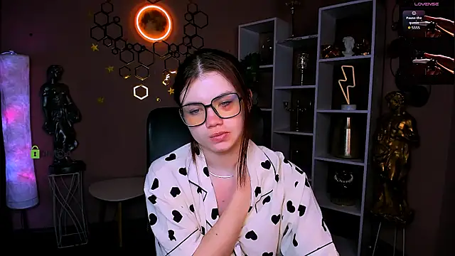 دردشة isabel_wave الجنسية المباشرة