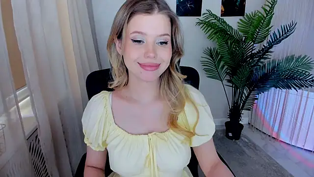 FollowLovee Adlı Modelin Canlı XXX Sohbeti