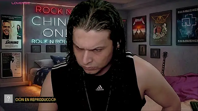 chino_roz Webcam show