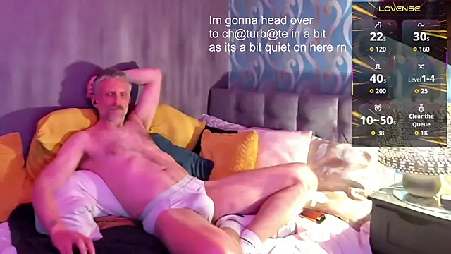 your-new-hoT-uncle's Webcam Show