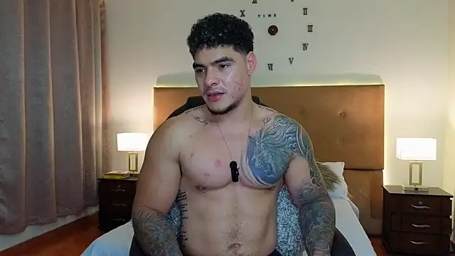 Steven_Velez 现场XXX聊天