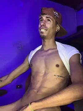 alexx_23cm 网络视讯表演