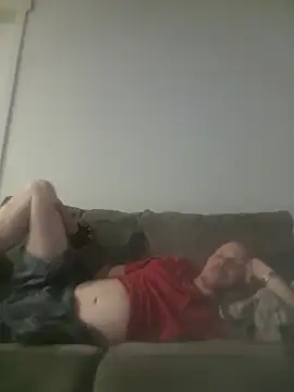 yourMasterisBored: вебкам-шоу