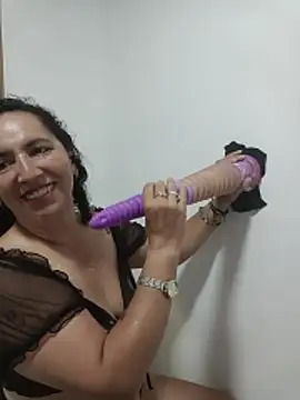 Luna_Naughty1: απευθείας συνομιλία ΧΧΧ