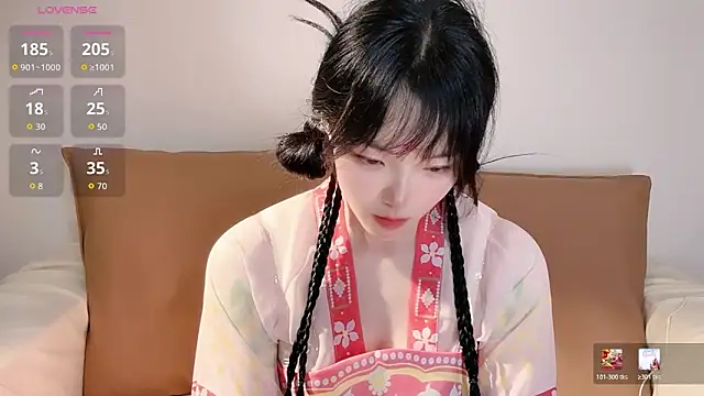 upoo7lt's Live XXX Chat