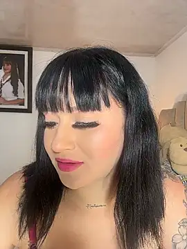 emily_acorn Chat XXX live