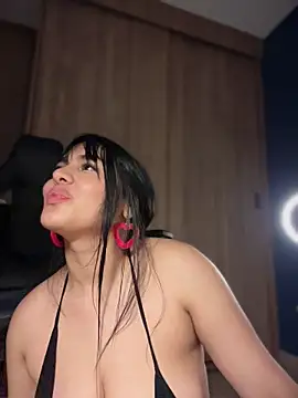 BlackCat__ live XXX chat