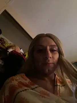 AlexAndriaStrips – Live XXX-chat