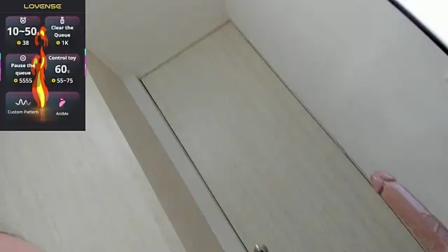 esmeraldamfc Adlı Modelin Canlı XXX Sohbeti